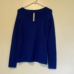 PattyBoutik Sweater Size Medium Blue Wide neck Soft Viscose Modal blend sweater